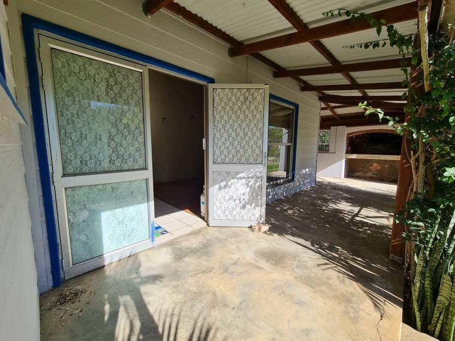 2 Bedroom Property for Sale in C Place Eastern Cape